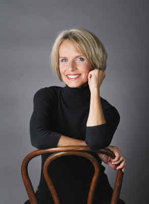 cbs_headshot_2.jpg (380732 bytes)